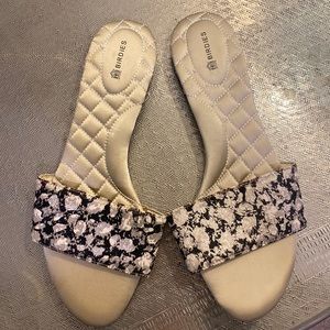 Gold and black Birdies Sandals